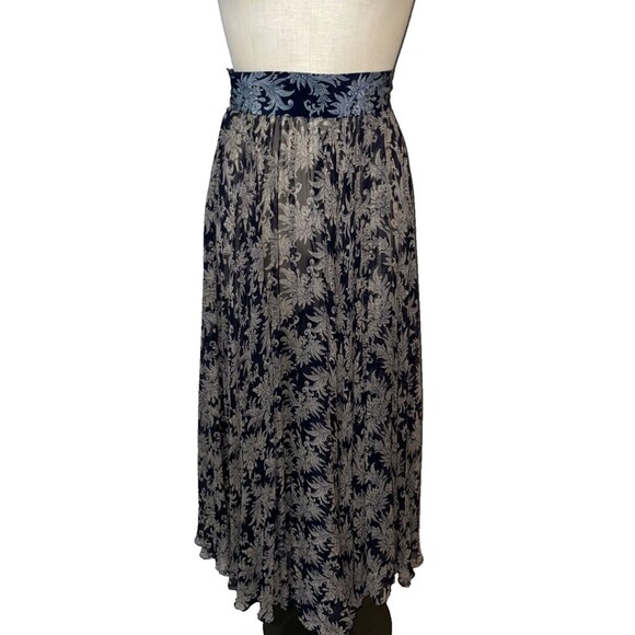 Linda Allard Ellen Tracy Dresses & Skirts - Linda Allard Ellen Tracy Vintage Women’s Silk Full Skirt size 4 Boho Whimsigoth